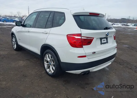 2013 BMW X3 xDrive28I из США, поврежденный, VIN 5UXWX9C5XD0D00475
